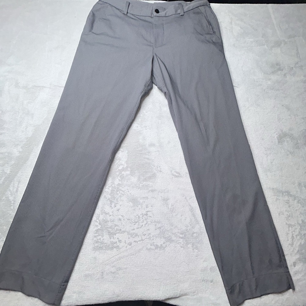Lululemon Ascent Pant Mens 36x32 Gray Pinstripe Stretch Golf Dress Pants